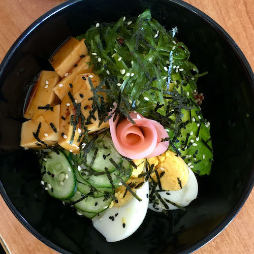 Vegetarian bowl from Rosy-Cheeks.