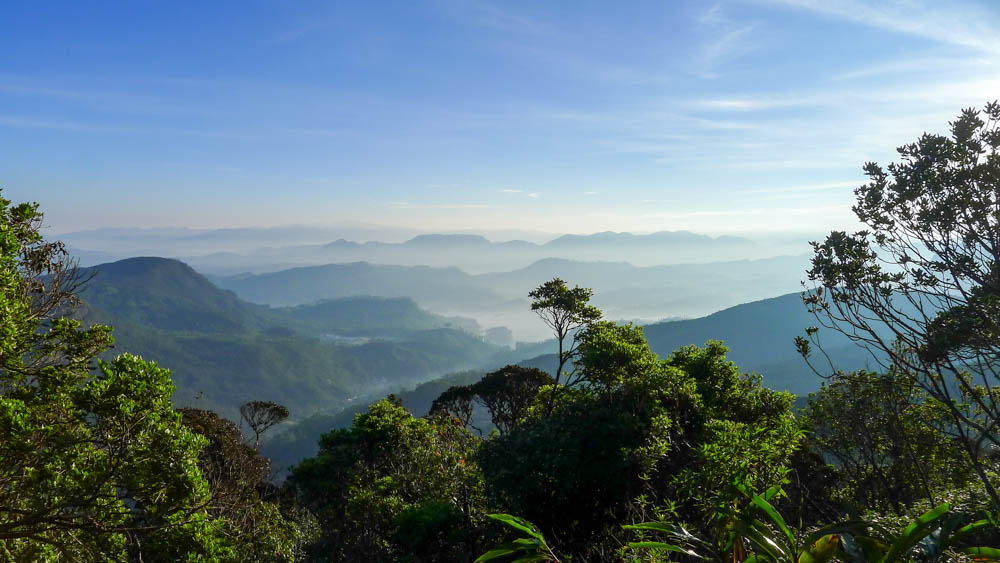 Climbing Adam’s Peak in Sri Lanka: A Complete Guide