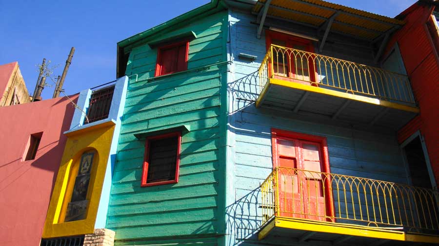 Brightly colored buildings of the admittedly very touristy Caminito, the first stop on Day 2 of this Buenos Aires itinerary.