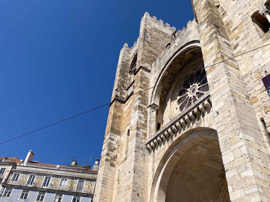 Looking up at Lisbon Cathedral (Sé de Lisboa).